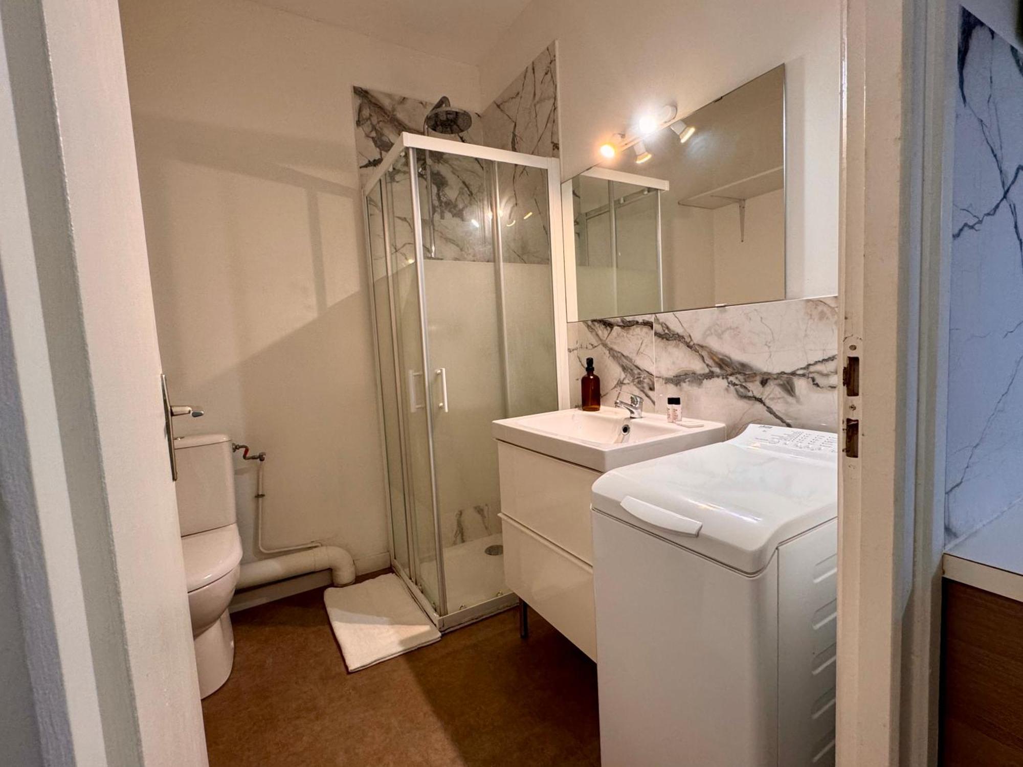 Suite Noya Villeurbanne Exteriér fotografie